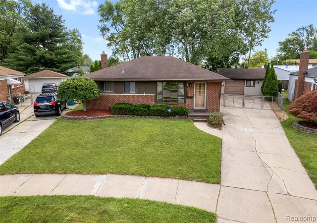 Homes for sale in Garden City, MI | 33135 Alvin St, Garden City, MI 48135 | MLS# 61004951