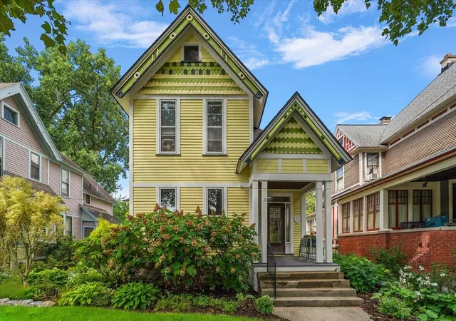 Photo 1 of Sale Pending at 265 Union Ave, Grand Rapids, MI 49503 | MLS# 70553917 | Listing updated on 2026-08-31