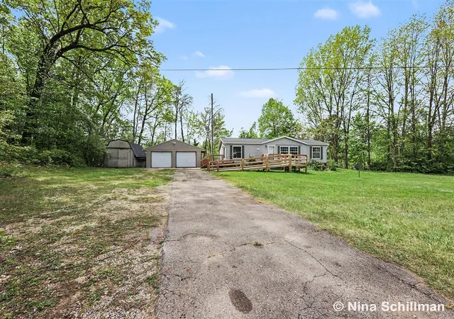 Homes for sale in Belding, MI | 12150 Woodland Park Dr, Belding, MI 48809 | MLS# 70533904