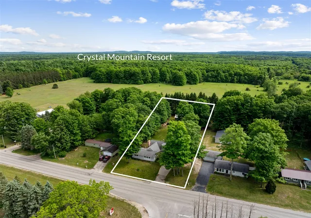 Homes for sale in Benzonia, MI | 9055 Homestead Rd, Benzonia, MI 49616 | MLS# 70540368