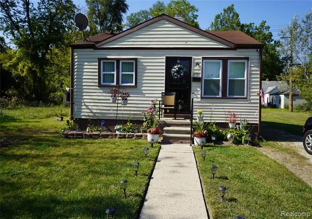 5th image of 12921 Braile St, Detroit, MI 48223 | MLS# 60946265