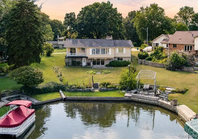 60th image of 3108 Schoolhouse Dr, Waterford, MI 48329 | MLS# 61022376