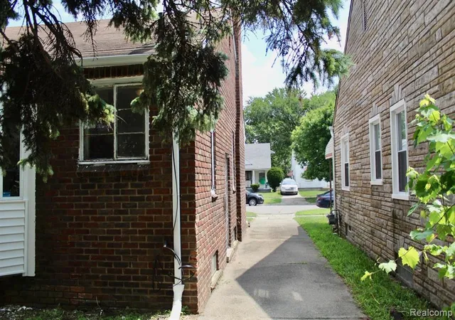 27th image of 20515 Coventry St, Highland Park, MI 48203 | MLS# 60939281
