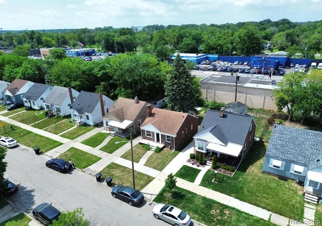 3rd image of 20515 Coventry St, Highland Park, MI 48203 | MLS# 60939281