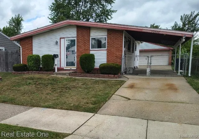 Photo 2 of Sale Pending at 30866 Middlebury St, Westland, MI 48186 5397 | MLS# 61006804 | Listing updated on 2026-09-03