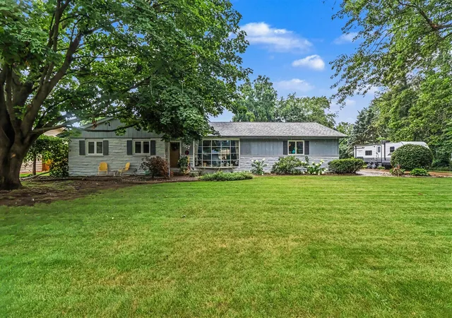 Photo 1 of Single family home for sale at 1117 Madison Ave, Sturgis, MI 49091 | MLS# 70550044 | Listing updated on 2026-10-01