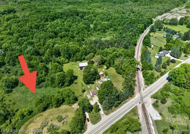 Homes for sale in Clarkston, MI | 9449 & 9437 Andersonville Rd, Clarkston, MI 48346 | MLS# 60998931
