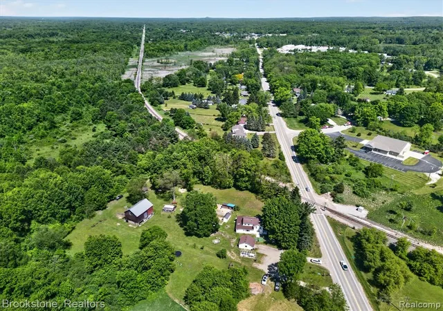 Homes for sale in Clarkston, MI | 9449 & 9437 Andersonville Rd, Clarkston, MI 48346 | MLS# 60998931