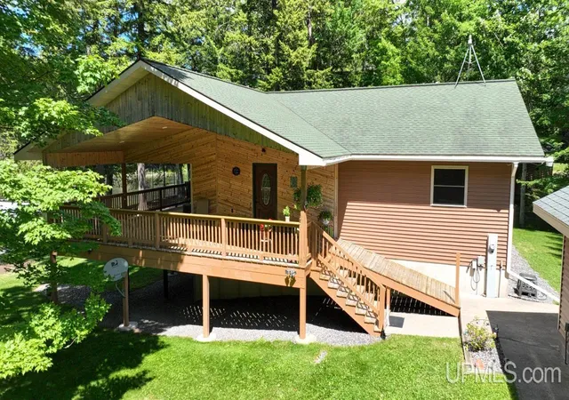 Homes for sale in Watersmeet, MI | E19012 S Cisco Lake Rd Rds, Watersmeet, MI 49969 | MLS# 50212920