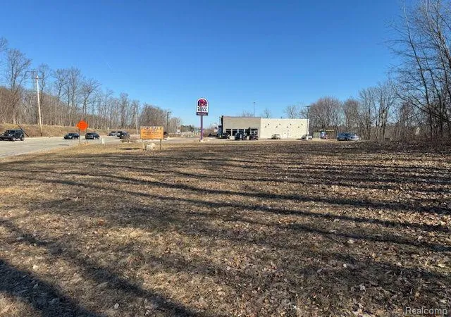 3rd image of 000 Dunckel Rd, Lansing, MI 48910 | MLS# 60290943