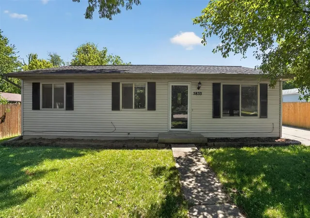 Homes for sale in Lansing, MI | 5833 Granary Ln, Lansing, MI 48911 | MLS# 70544341