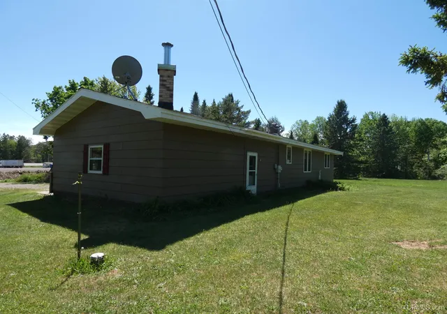 Homes for sale in Bessemer, MI | 6386 E Wood Ln, Bessemer, MI 49911 | MLS# 50210274