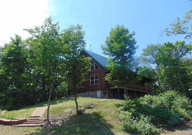 Photo 3 of Sale Pending at 24954 Victoria Dam Rd, Rockland, MI 49960 | MLS# 50214076 | Listing updated on 2026-10-06