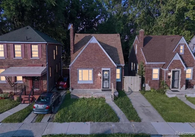 Photo 1 of Single family home for sale at 5566 Lakepointe St, Detroit, MI 48224 3011 | MLS# 61007202 | Listing updated on 2026-10-15