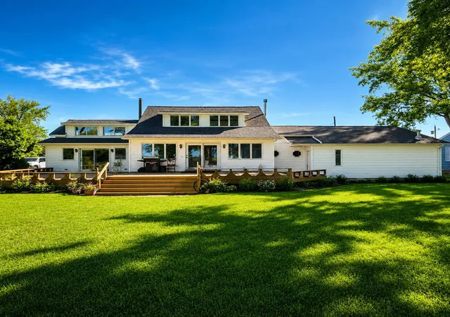 1st image of 141 Bay Shore Dr, Bay City, MI 48706 | MLS# 50210537