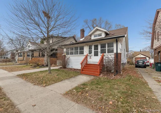 Homes for sale in Ferndale, MI | 265 E Lewiston Ave, Ferndale, MI 48220 | MLS# 61000109