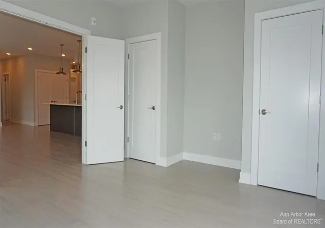 2nd image of 441 S Ashley St, Ann Arbor, MI 48103