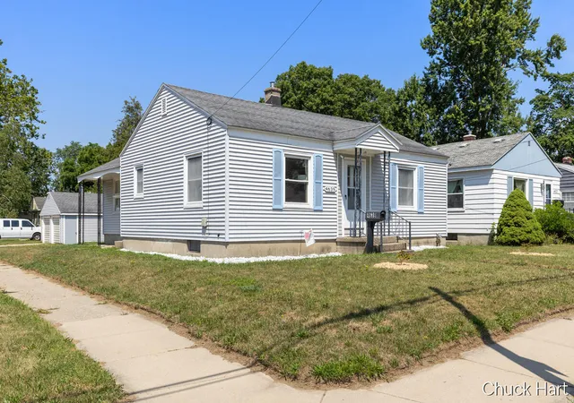 Homes for sale in Grand Rapids, MI | 4639 Walton Ave, Grand Rapids, MI 49548 | MLS# 70544851