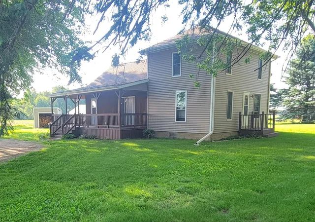 Homes for sale in Vicksburg, MI | 15702 S 29th St, Vicksburg, MI 49097 | MLS# 70535593