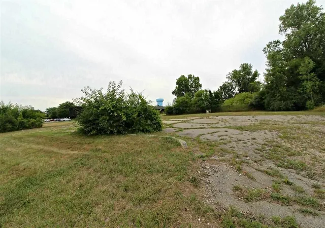 Photo 1 of Land for sale at 3309 Beecher Rd, Flint, MI 48503 | MLS# 20393465 | Listing updated on 2026-08-17