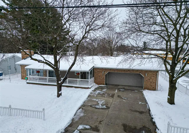 Homes for sale in Howard City, MI | 508 Emory St, Howard City, MI 49329 | MLS# 70507112