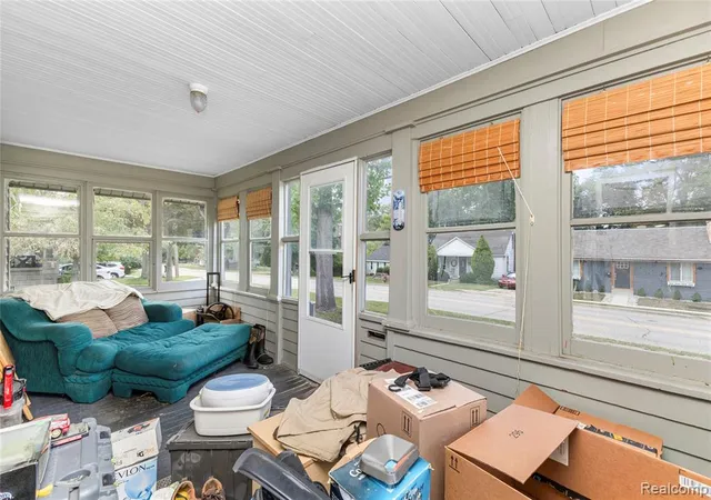 Photo 3 of Sale Pending at 328 Romeo Rd, Rochester, MI 48307 1560 | MLS# 61025526 | Listing updated on 2026-09-15