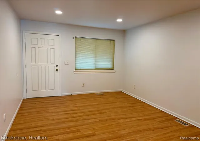 Homes for sale in Sterling Heights, MI | 8401 18 Mile Rd #196, Sterling Heights, MI 48313 | MLS# 60971584