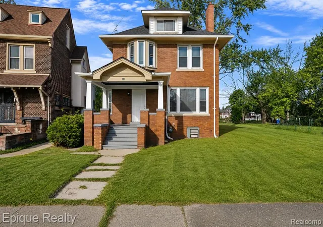 Homes for sale in Highland Park, MI | 64 Glendale St, Highland Park, MI 48203 | MLS# 61006179