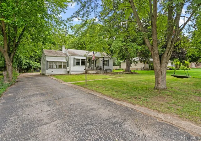 Homes for sale in Southfield, MI | 22341 Nancy Ave, Southfield, MI 48033 | MLS# 61006973