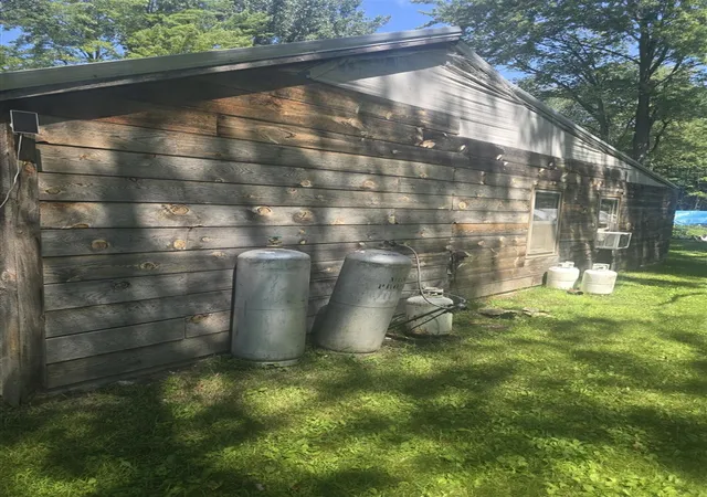 Photo 4 of Single family home for sale at 2685 S Whitney Beach Rd, Beaverton, MI 48612 | MLS# 70550182 | Listing updated on 2026-08-26