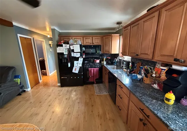 4th image of 27719 Mayfair Ave, Brownstown Twp, MI 48183 | MLS# 61003164