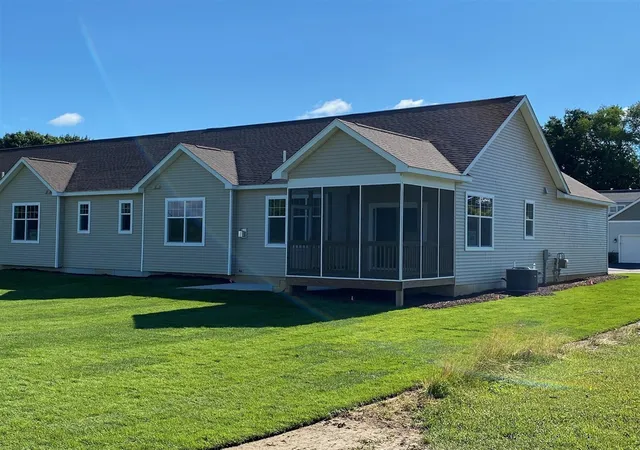 Photo 1 of Condo for sale at 5696 Trl Side Ln #3, Hamburg Twp, MI 48189 | MLS# 70504407 | Listing updated on 2026-08-06