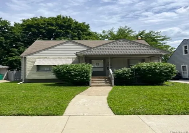 Photo 1 of Single family home for sale at 14627 Agnes Ave, Eastpointe, MI 48021 2807 | MLS# 61006986 | Listing updated on 2026-08-31