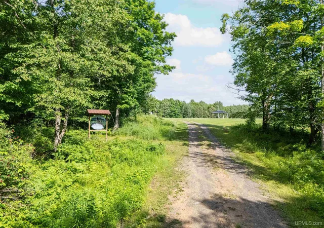3rd image of 10399 E Porcupine Lake Rd, Long Lake, WI 54542 | MLS# 50213670
