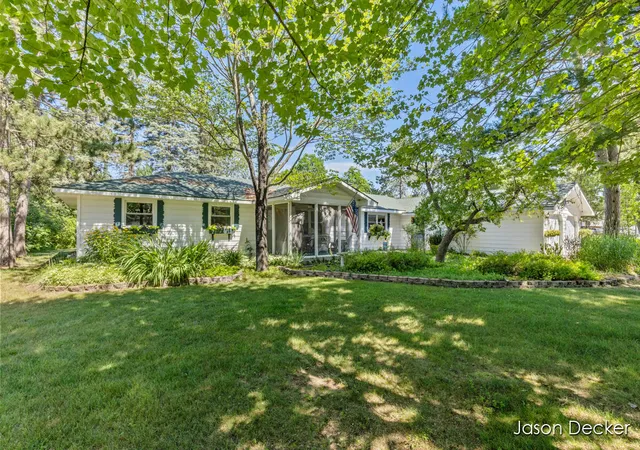 4th image of 6322 Atkinson Rd, Grayling, MI 49738 | MLS# 70546262