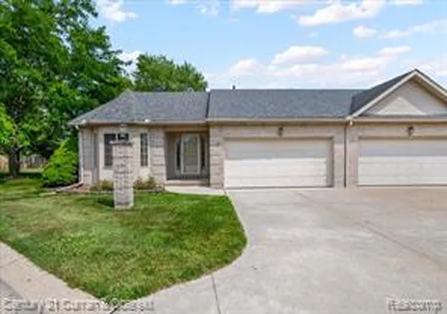 Homes for sale in Monroe, MI | 1620 Tony Ct, Monroe, MI 48162 | MLS# 61009707