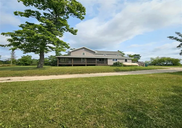 Photo 3 of Sale Pending at 14148 60th Avenue, Evart, MI 49631 | MLS# 70551513 | Listing updated on 2026-08-27
