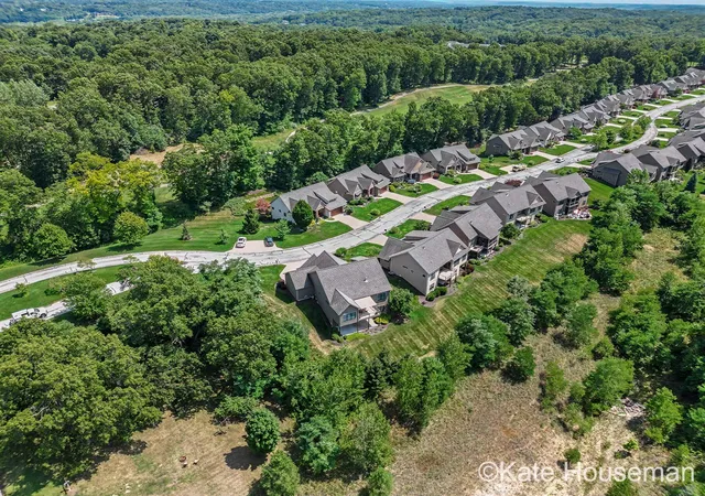 Listing Photo 4 - Condo for sale in building located at 4385 Maybeck Dr, Kent, MI 49525