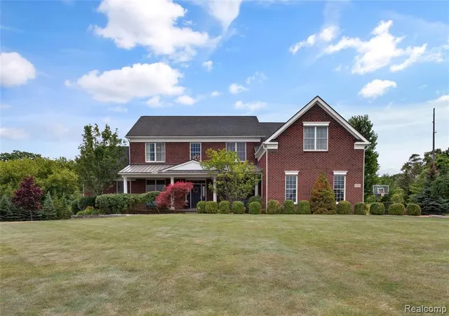 1st image of 2433 Woodridge Court Court, Milford, MI 48380 | MLS# 61010728
