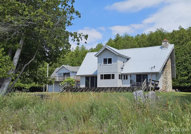 Photo 1 of Single family home for sale at 7431 0025 Rd, Garden, MI 49835 | MLS# 50216274 | Listing updated on 2026-09-24