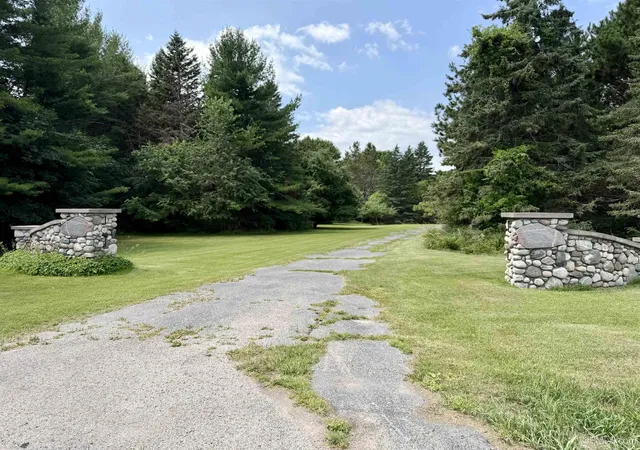 Photo 3 of Single family home for sale at 7431 0025 Rd, Garden, MI 49835 | MLS# 50216274 | Listing updated on 2026-09-24