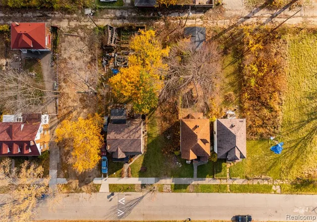 Homes for sale in Detroit, MI | 729 Collingwood St, Detroit, MI 48202 | MLS# 60355806
