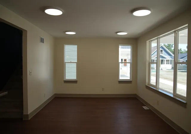 Photo 4 of Single family home for sale at 2107 Linden Ave, Grand Rapids, MI 49507 | MLS# 70486869 | Listing updated on 2026-08-11