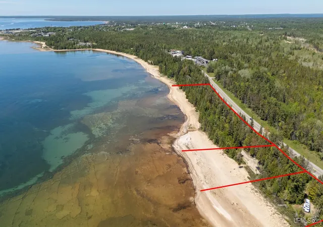 Homes for sale in Manistique, MI | Lots A, B, & C Us2 Hwy, Manistique, MI 49854 | MLS# 50210589