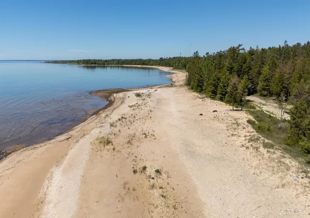 Homes for sale in Manistique, MI | Lots A, B, & C Us2 Hwy, Manistique, MI 49854 | MLS# 50210589