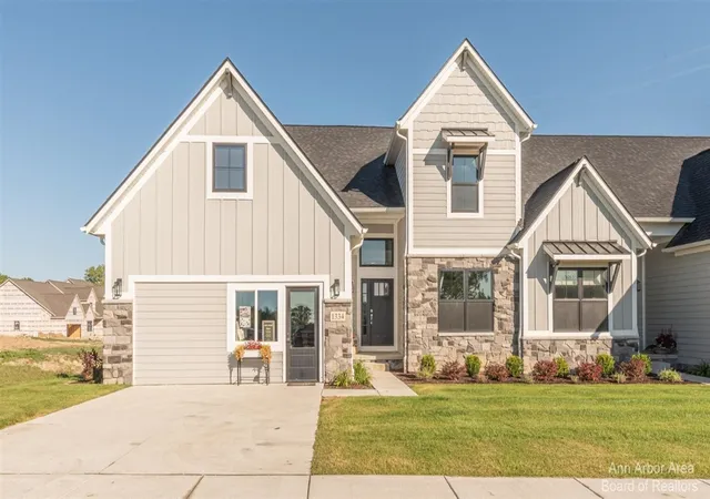 2nd image of 29 Black Cherry Ln, Saline, MI 48176 | MLS# 70371138