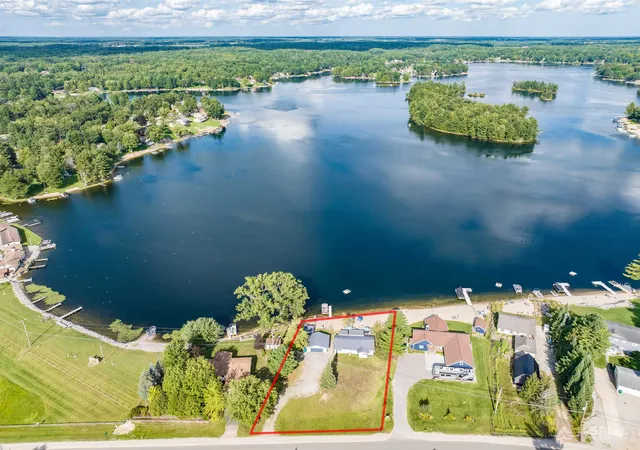Photo 3 of Single family home for sale at 3075 Rifle River Trl, West Branch, MI 48661 | MLS# 80072834 | Listing updated on 2026-08-29