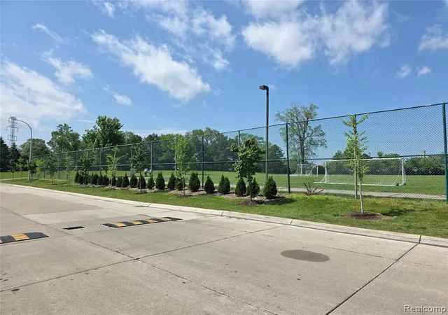 Photo 5 of Single family home for sale at 5858 Reuter St, Dearborn, MI 48126 | MLS# 60994363 | Listing updated on 2026-07-07