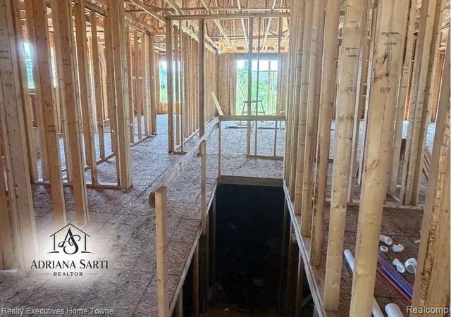 Photo 4 of Single family home for sale at 35039 Cygnet Cir, Richmond, MI 48062 | MLS# 61011154 | Listing updated on 2026-07-16