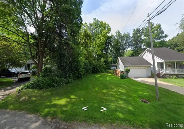 Photo 2 of Land for sale at Tbd Meadowfield St, West Bloomfield, MI 48324 | MLS# 61009810 | Listing updated on 2026-07-27